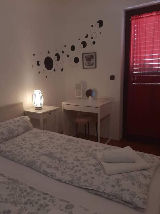 Mihael And Melani Apartment